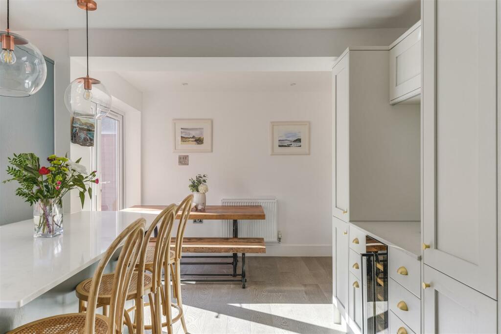 Additional property image - Gaces Acre, Newport