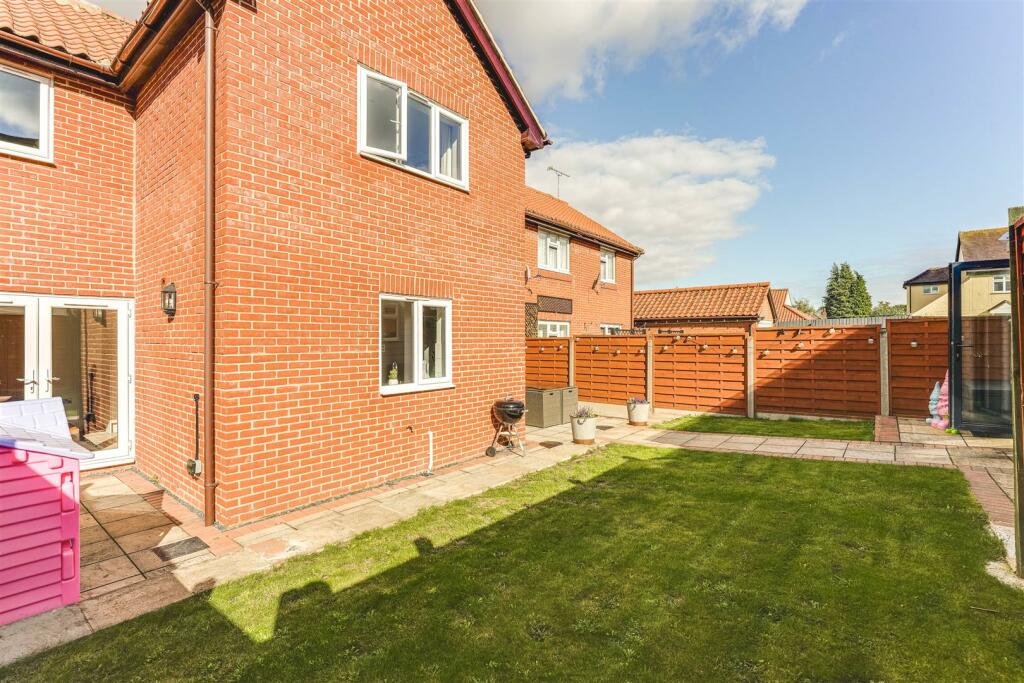 Additional property image - Gaces Acre, Newport