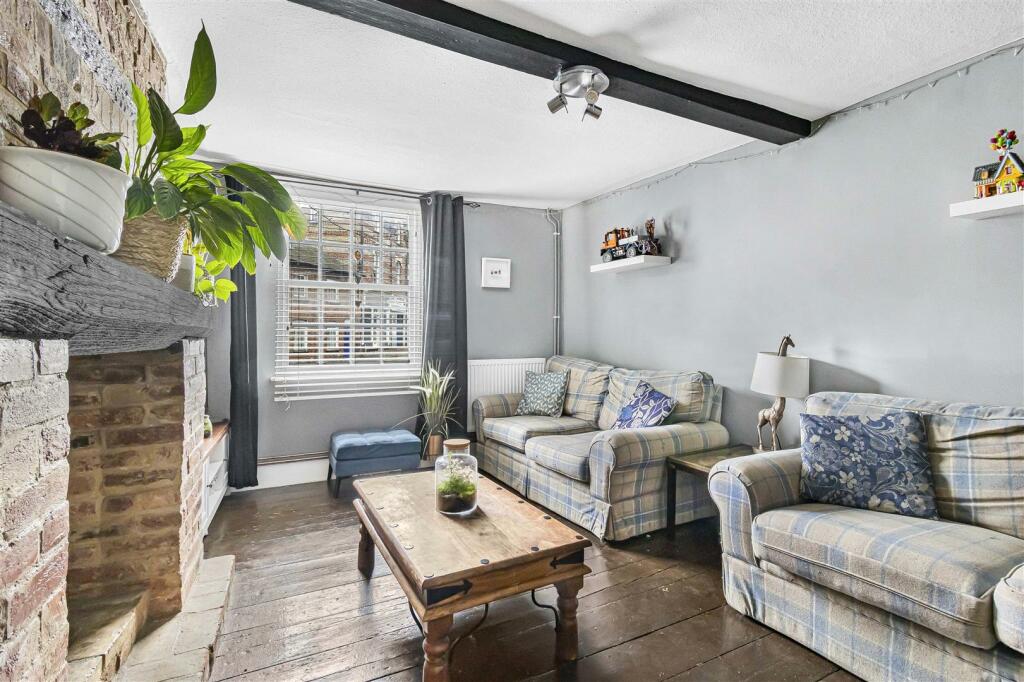 Additional property image - London Road, Saffron Walden