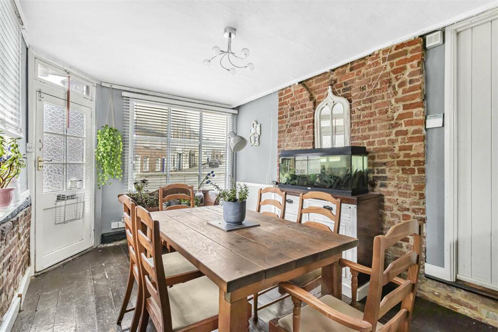 Additional property image - London Road, Saffron Walden