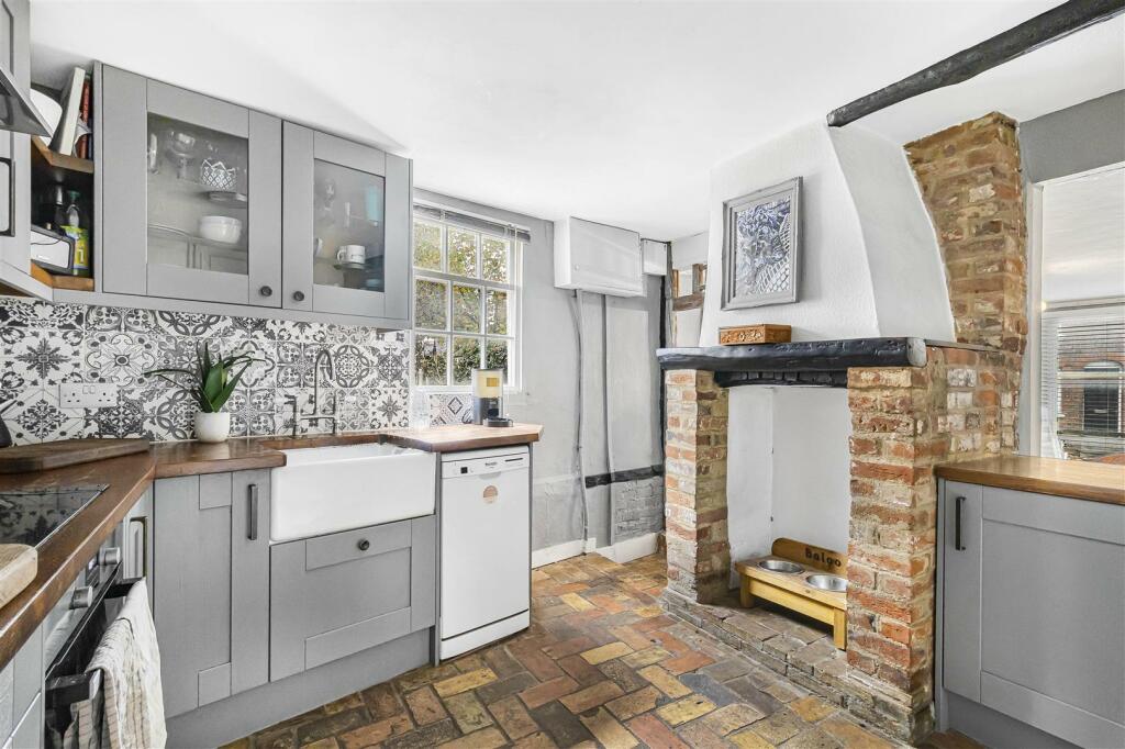 Additional property image - London Road, Saffron Walden