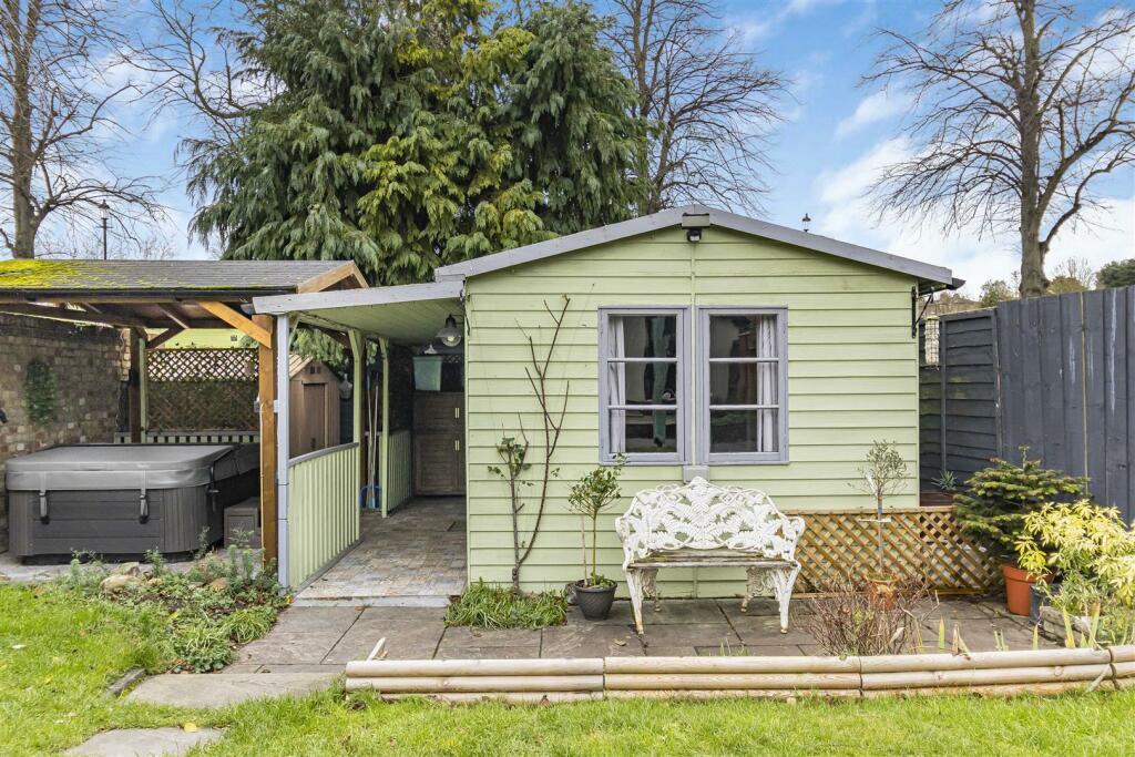 Additional property image - East Street, Saffron Walden