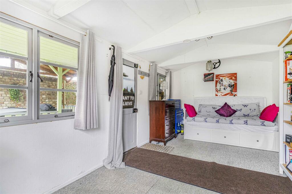 Additional property image - East Street, Saffron Walden