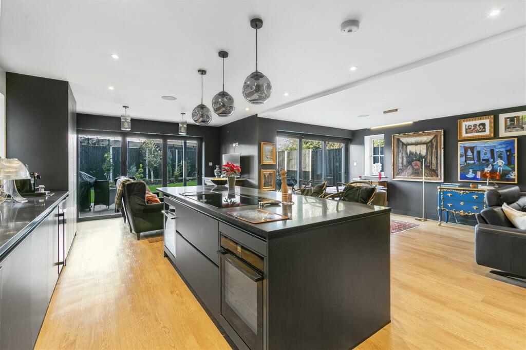 Additional property image - Station Road, Elsenham, Bishop's Stortford