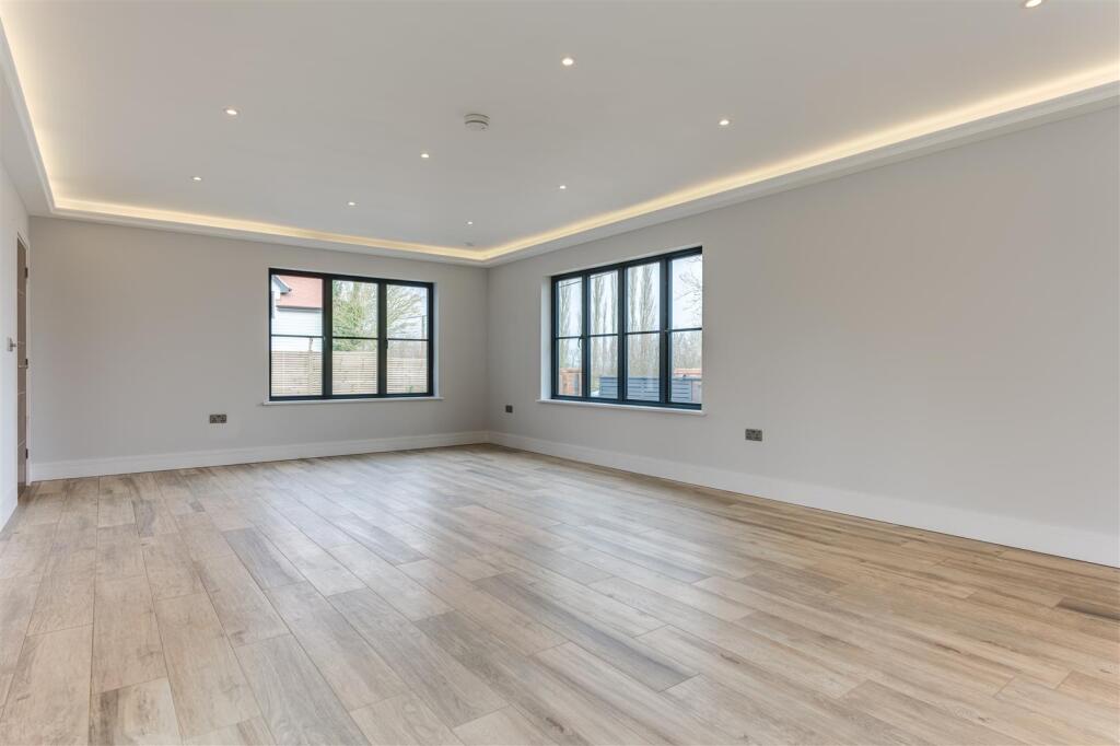 Additional property image - Roman Road, Radwinter, Saffron Walden