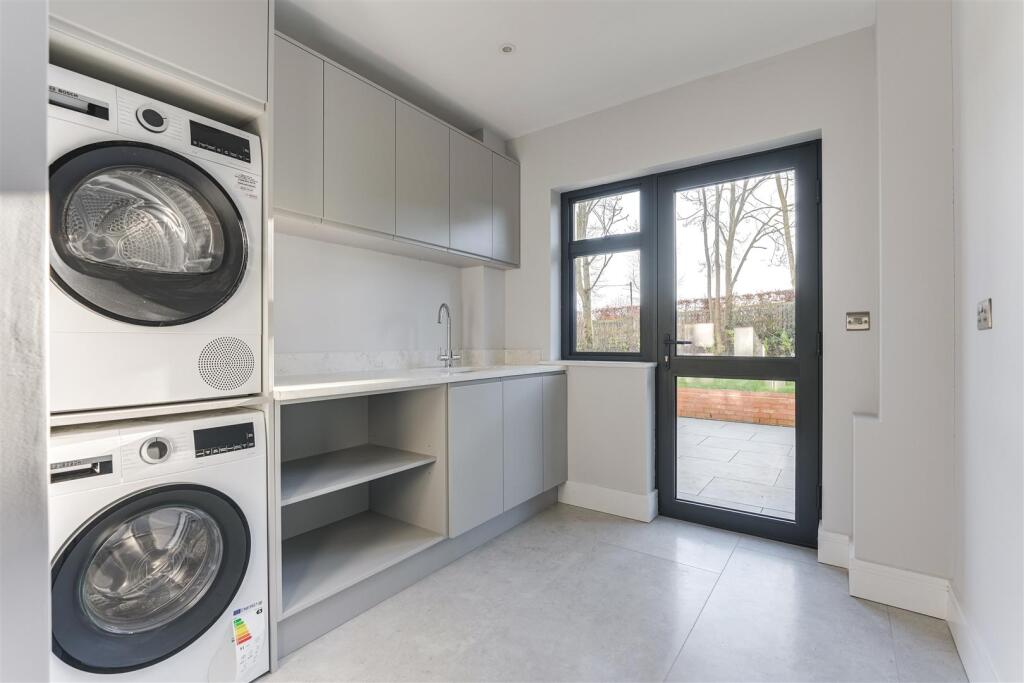 Additional property image - Roman Road, Radwinter, Saffron Walden