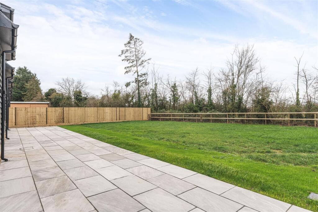 Additional property image - Lower Green, Wimbish