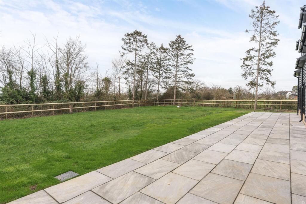 Additional property image - Lower Green, Wimbish