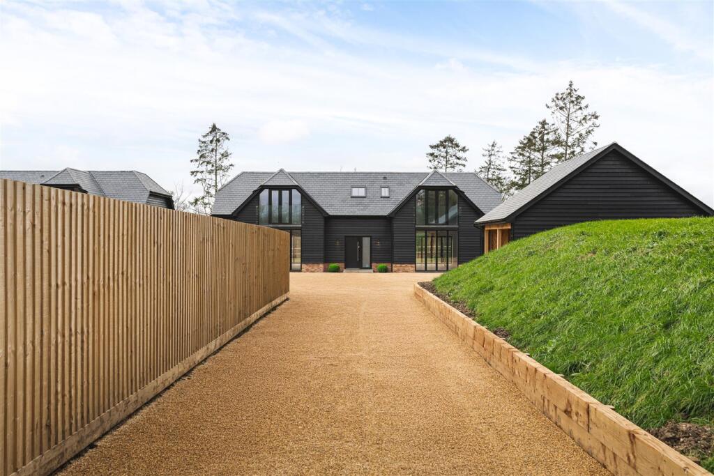 Additional property image - Lower Green, Wimbish