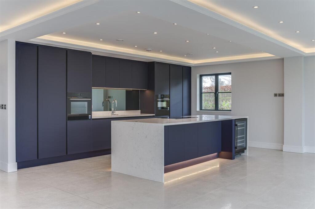 Additional property image - Roman Road, Radwinter, Saffron Walden