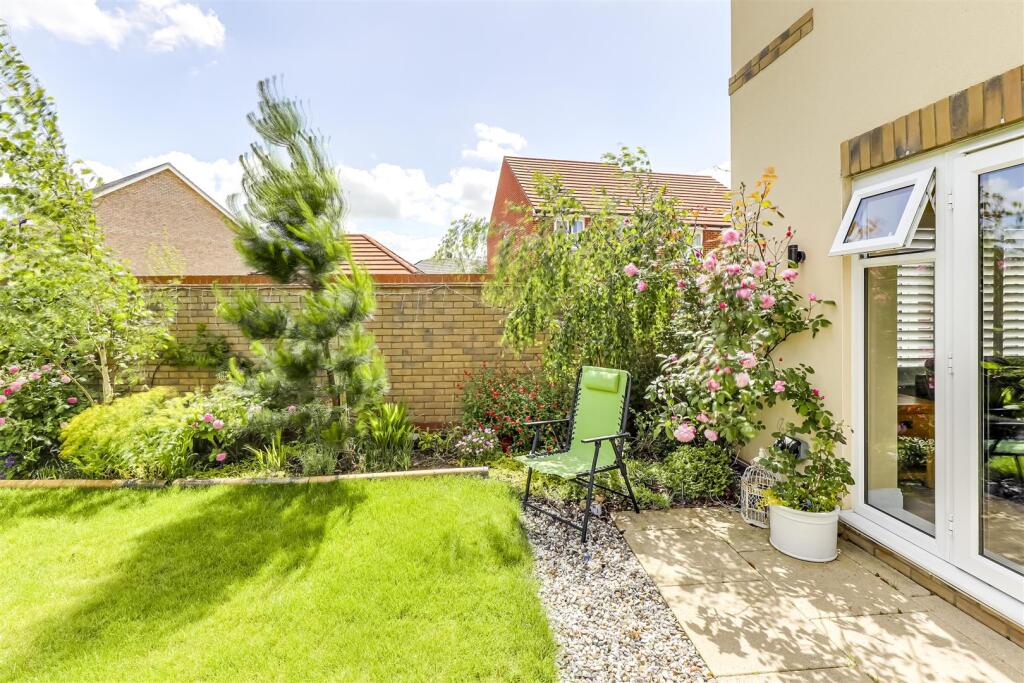Additional property image - Meadowsweet Way, Newport, Saffron Walden