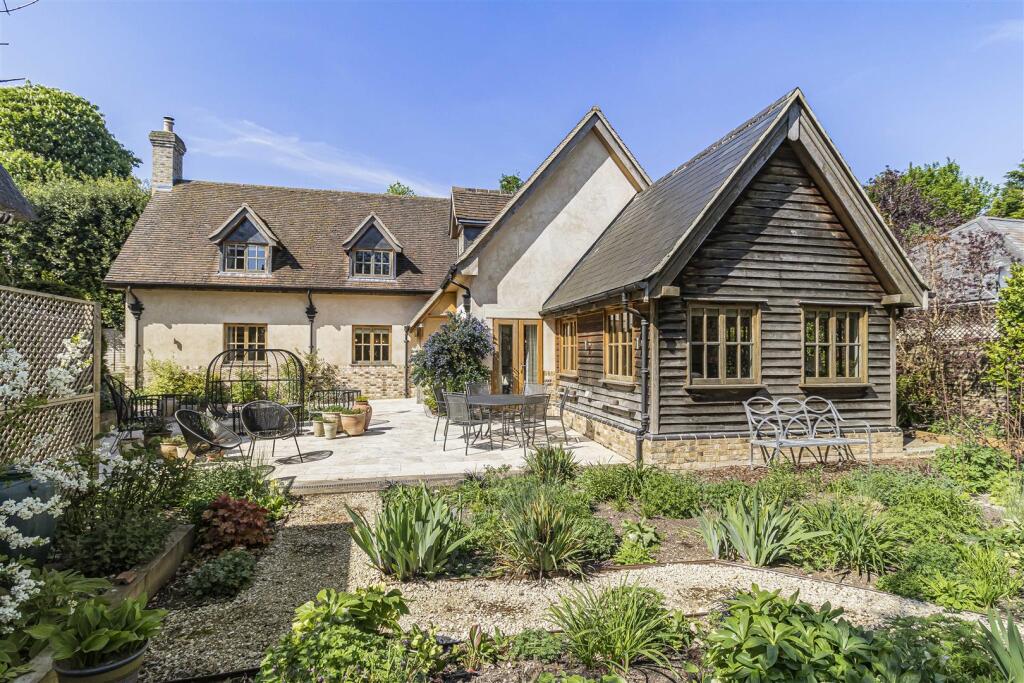 Main image of property: The Green, Duxford, Cambridge