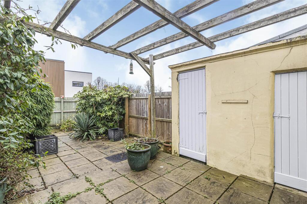 Additional property image - Artisans Dwellings, Saffron Walden