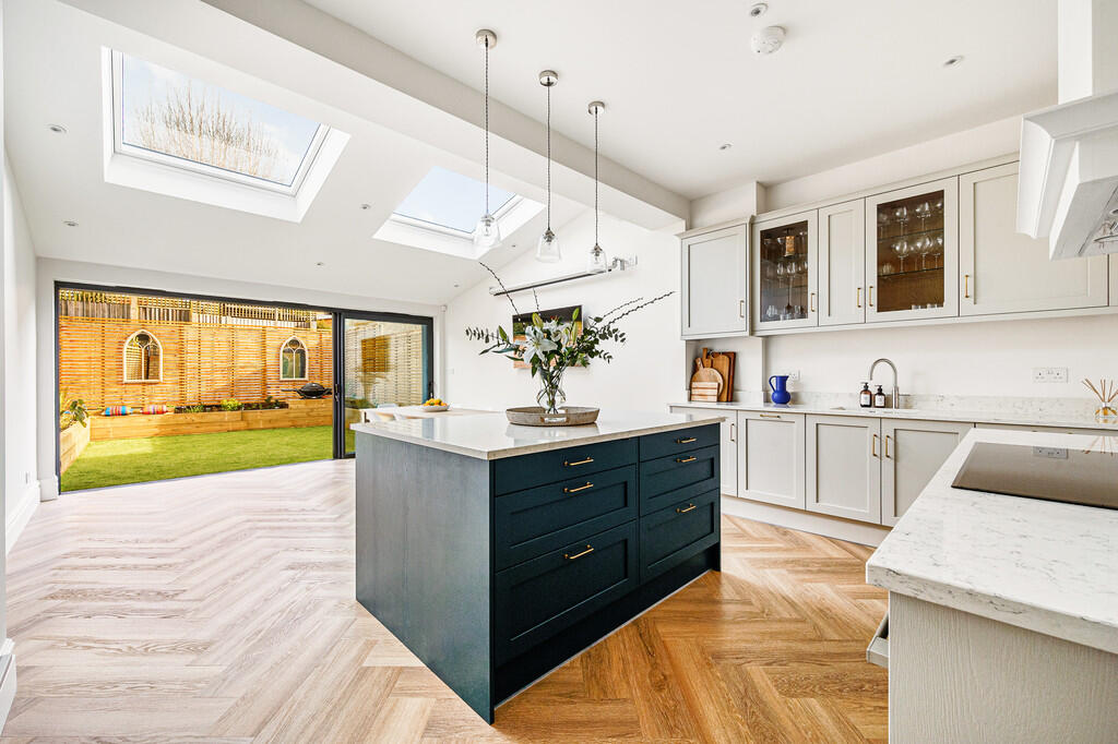 Main image of property: York Road, Ealing 