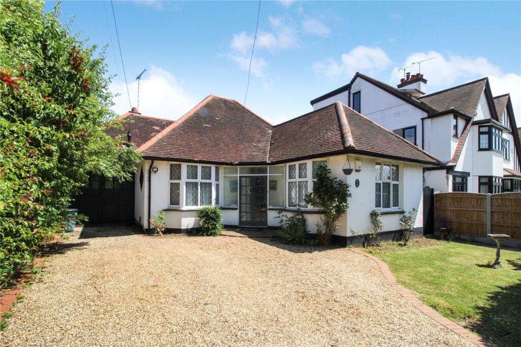 Main image of property: St. James Gardens, Westcliff-on-Sea, Essex, SS0