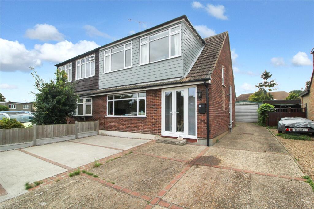 Main image of property: Larchwood Close, Leigh-on-Sea, Essex, SS9