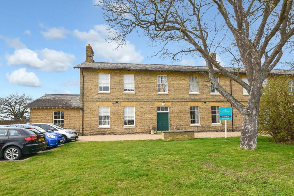 4 bedroom terraced house for sale in Horseshoe Crescent (Block E