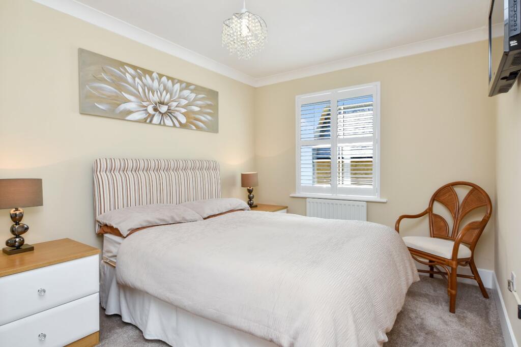 3 bedroom detached house for sale in Gunners Rise, Shoebury Garrison