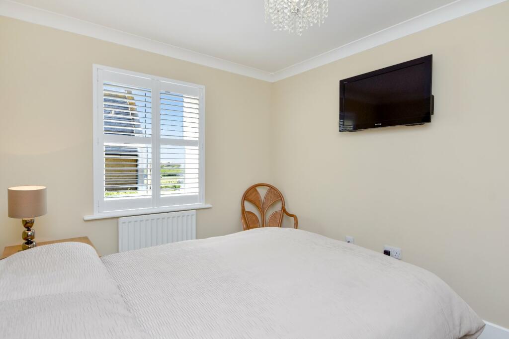 3 bedroom detached house for sale in Gunners Rise, Shoebury Garrison