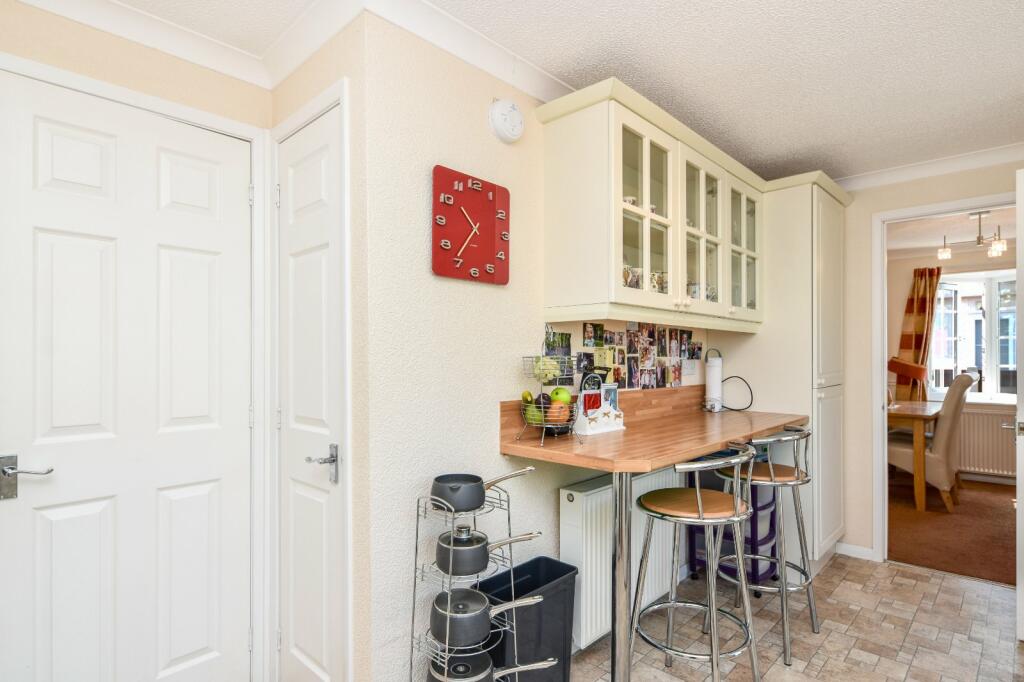 2 bedroom bungalow for sale in East Beach Park, Tingdene Park