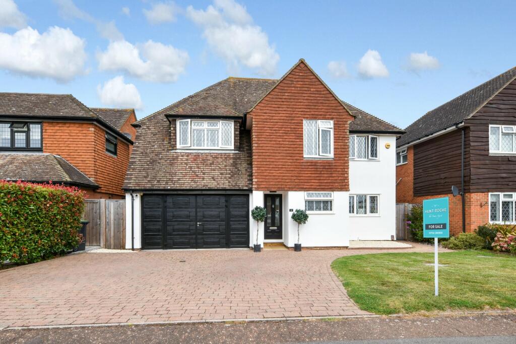 4 bedroom detached house for sale in Malmsmead, *Bournes Green
