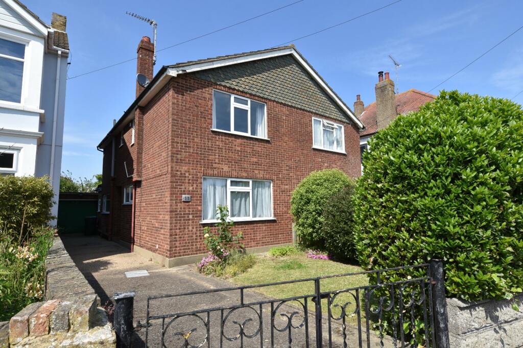 2 bedroom semidetached house for sale in Church Road, Shoeburyness