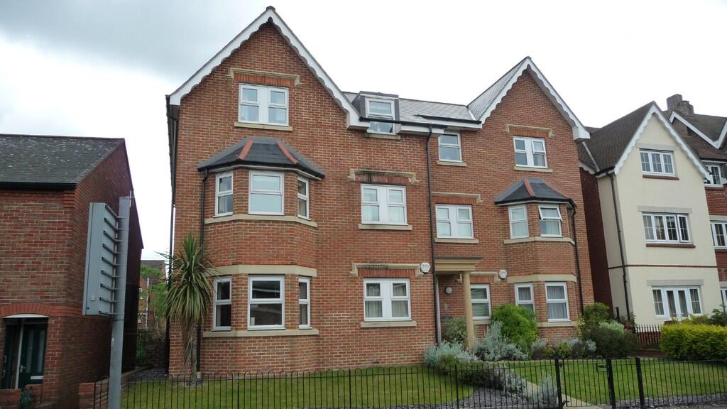 Main image of property: The Courtyard, Stoke Road