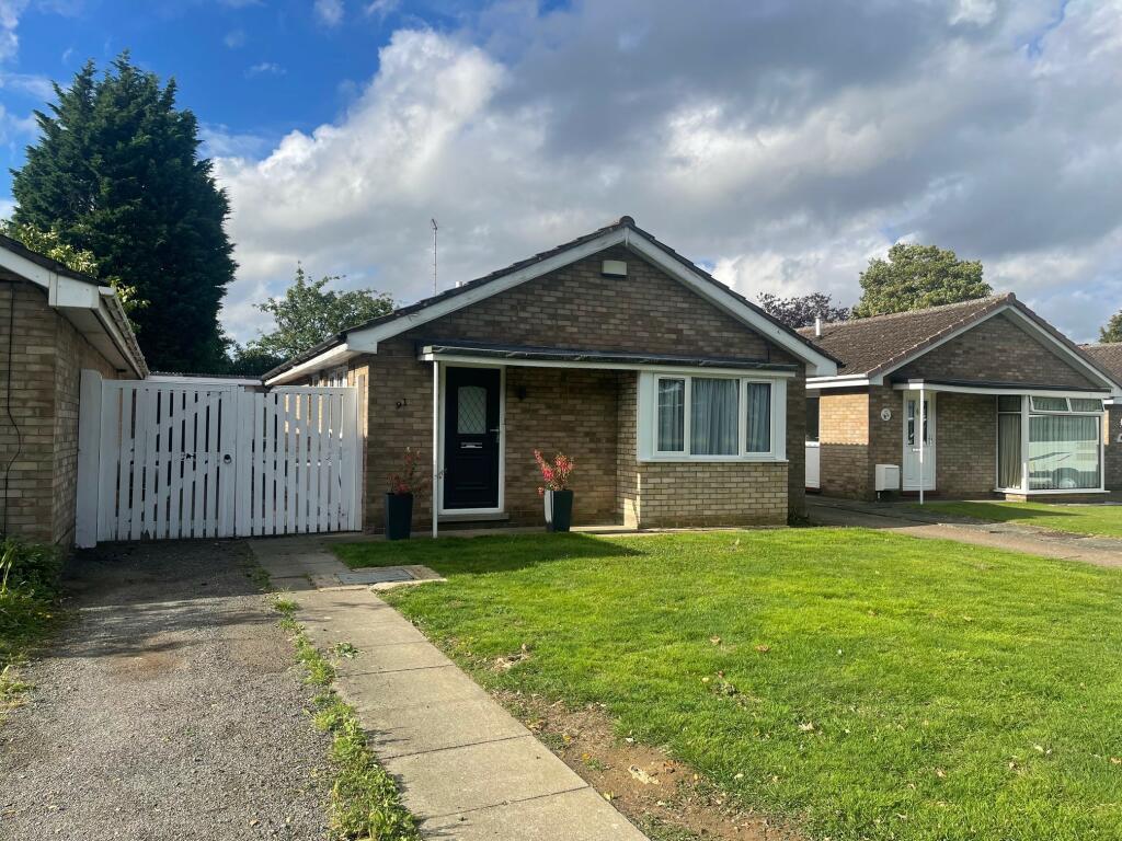 2 bedroom detached bungalow for sale in Ledbury Road, Peterborough, PE3