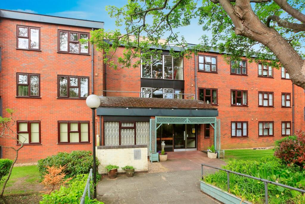 Main image of property: Lincoln Gate, Peterborough
