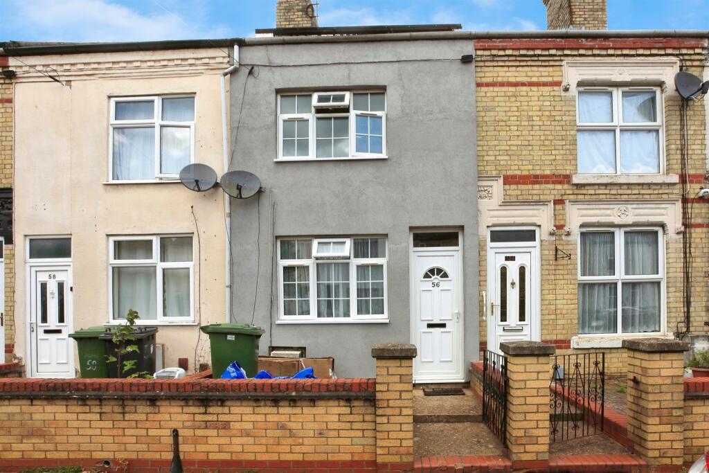 3 bedroom terraced house