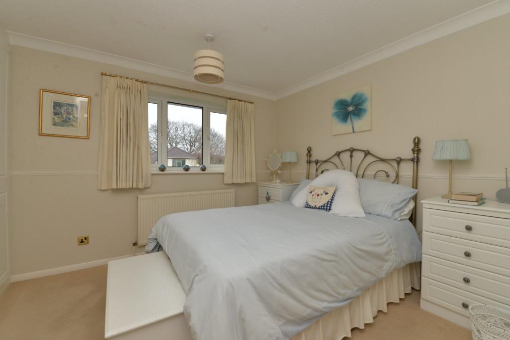 4 bedroom detached house for sale in Ferndale Road, New Milton