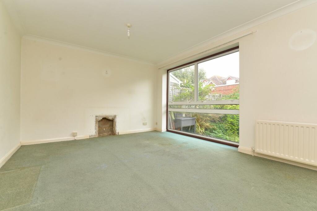 Additional property image - Norris Gardens, New Milton, Hampshire, BH25