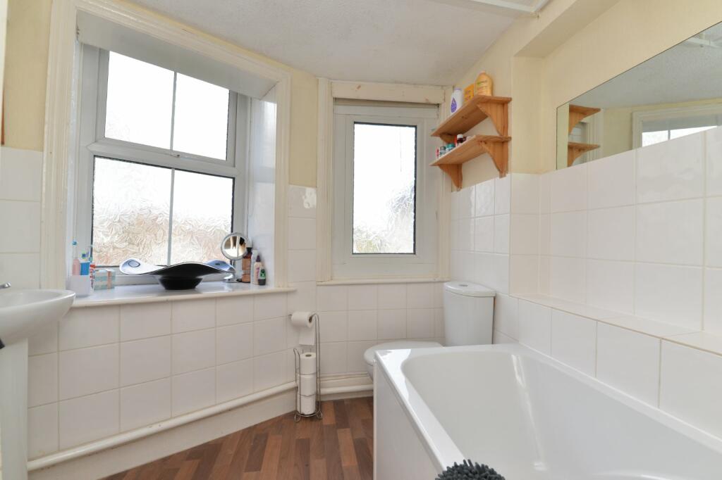 Additional property image - Mount Avenue, New Milton, BH25