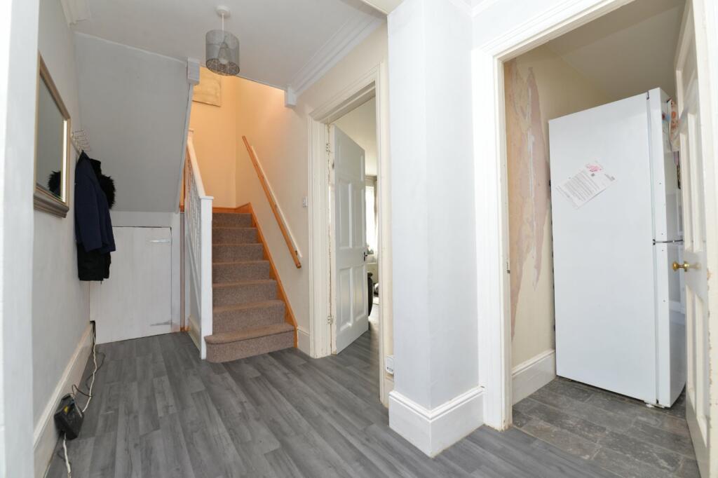 Additional property image - Mount Avenue, New Milton, BH25