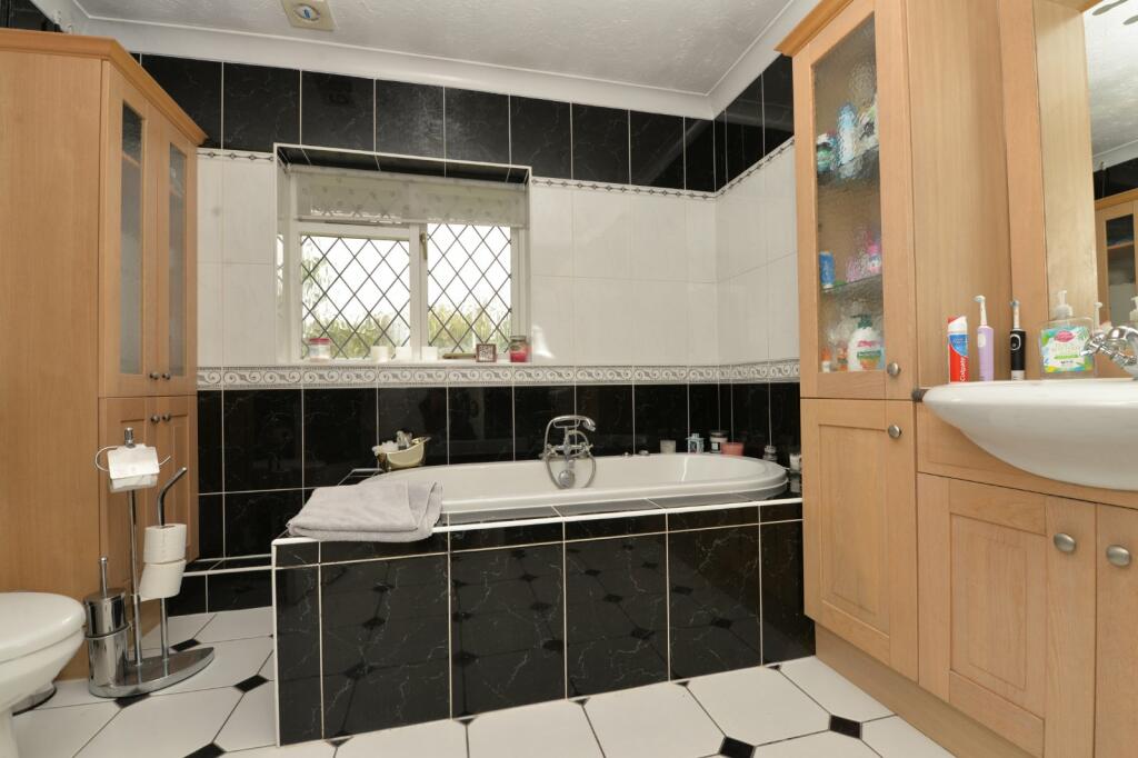 Additional property image - Marine Drive East, Barton On Sea, New Milton, BH25