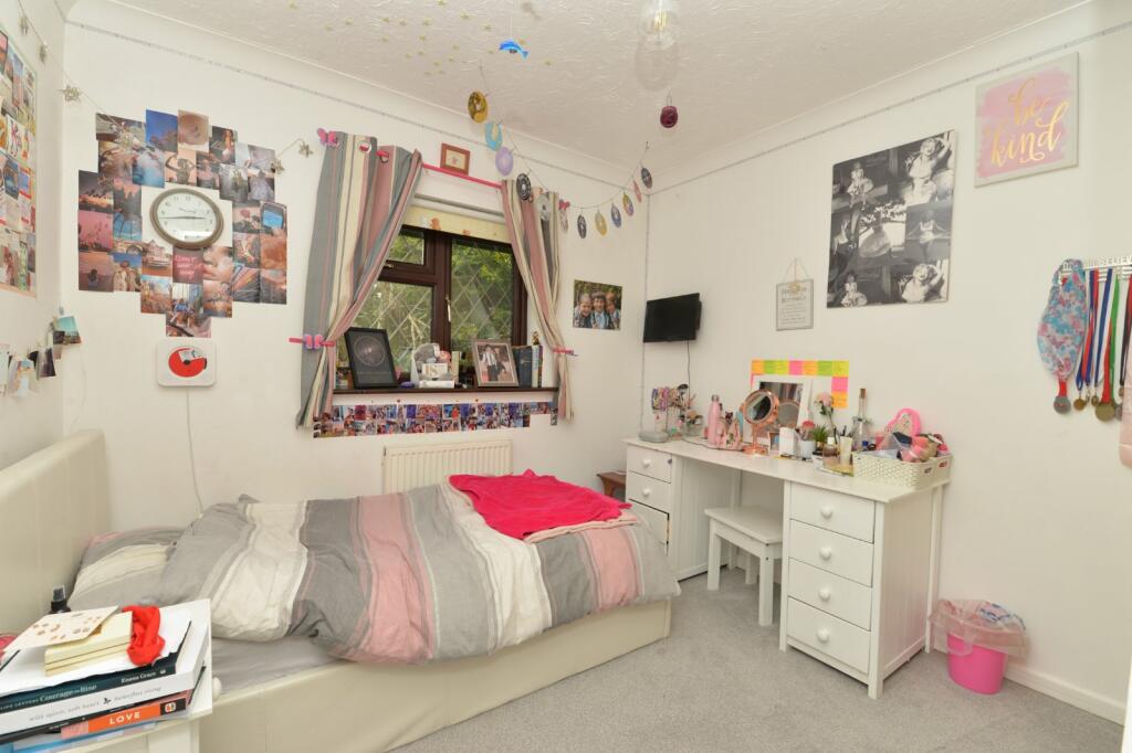Additional property image - Marine Drive East, Barton On Sea, New Milton, BH25