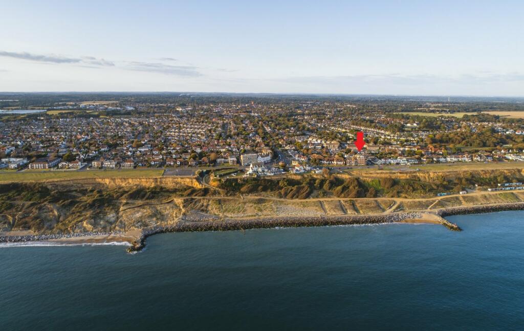 2 bedroom apartment for sale in Barton Chase, Barton On Sea, New Milton