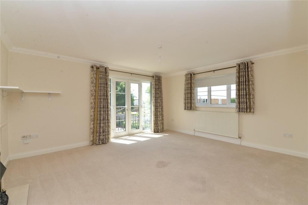 Additional property image - Brook House, 17 Barton Wood Road, Barton On Sea, New Milton, BH25