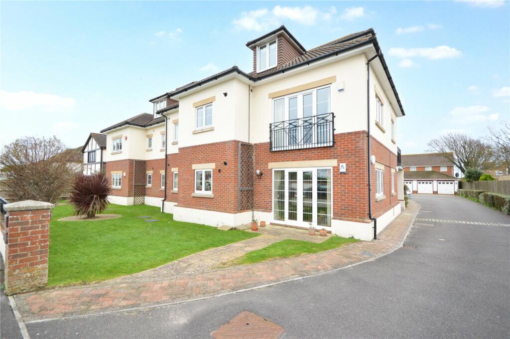 Additional property image - Brook House, 17 Barton Wood Road, Barton On Sea, New Milton, BH25