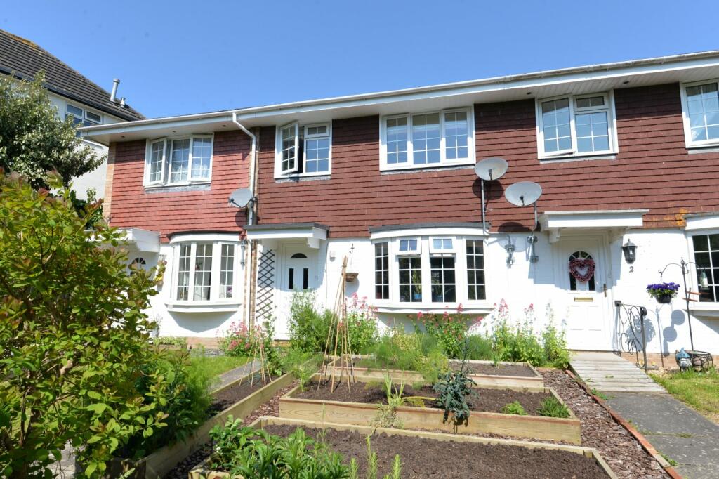 3 bedroom terraced house for sale in Duart Court, New Milton, Hampshire
