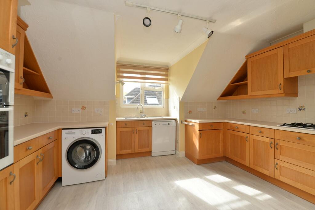 Additional property image - Station Road, New Milton, Hampshire, BH25