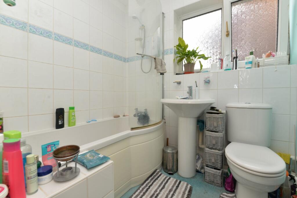 Additional property image - Brownsea Close, New Milton, Hampshire, BH25