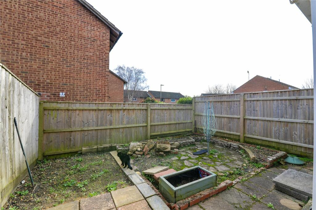 Additional property image - Brownsea Close, New Milton, Hampshire, BH25