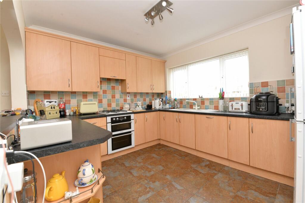 Additional property image - Purbeck Road, Barton on Sea, New Milton, Hampshire, BH25