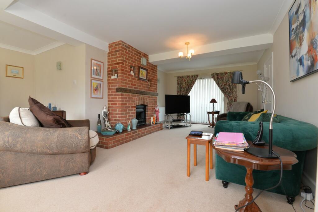 Additional property image - Purbeck Road, Barton on Sea, New Milton, Hampshire, BH25