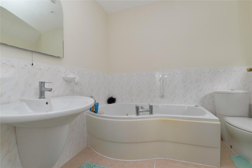 Additional property image - Purbeck Road, Barton on Sea, New Milton, Hampshire, BH25
