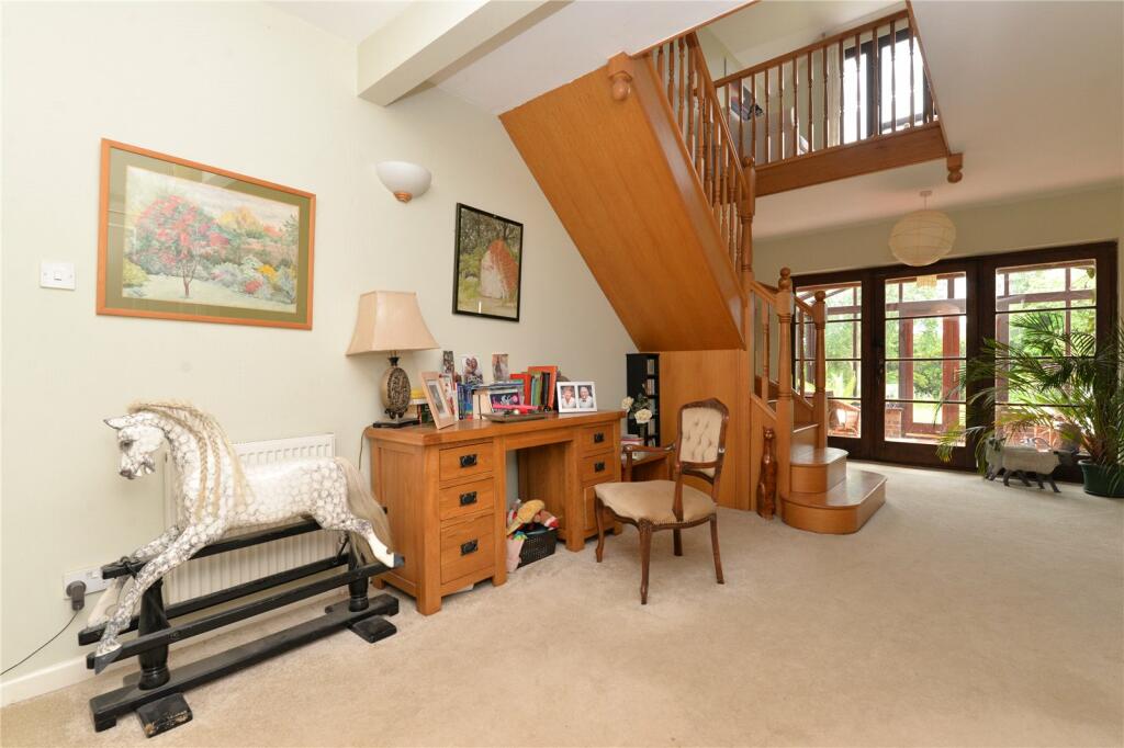 Additional property image - Ossemsley, Christchurch, Hampshire, BH23
