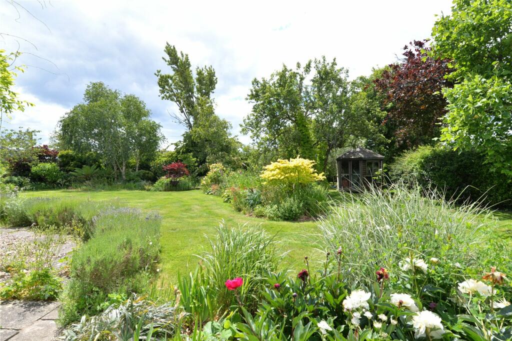 Additional property image - Ossemsley, Christchurch, Hampshire, BH23