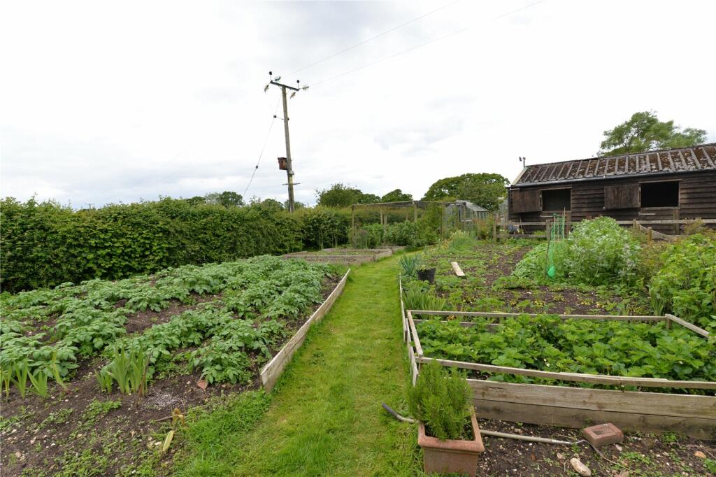 Additional property image - Ossemsley, Christchurch, Hampshire, BH23