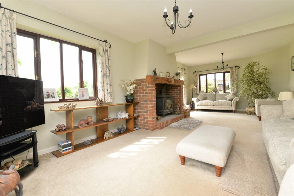Additional property image - Ossemsley, Christchurch, Hampshire, BH23